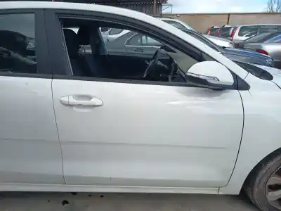 Pièce détachée automobile d'occasion PORTE AVANT DROITE pour KIA RIO IV (YB, SC, FB) 1.0 T-GDI 120 ECO-DYNAMICS+ Références OEM IAM 76004H8000  