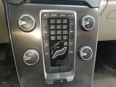 Peça sobressalente para automóvel em segunda mão comando de sofagem (chauffage / ar condicionado) por volvo v40 1.6 diesel cat referências oem iam 