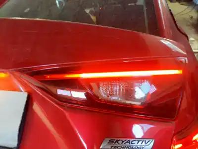 Second-hand car spare part interior rear right light for mazda 3 lim. () black tech edition oem iam references 