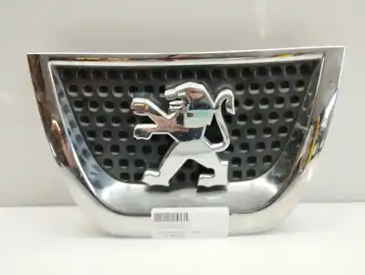 Peça sobressalente para automóvel em segunda mão grelha frontal por peugeot 3008 confort referências oem iam 