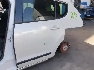 Peça sobressalente para automóvel em segunda mão porta do automóvel traseira esquerda por peugeot 3008 confort referências oem iam 