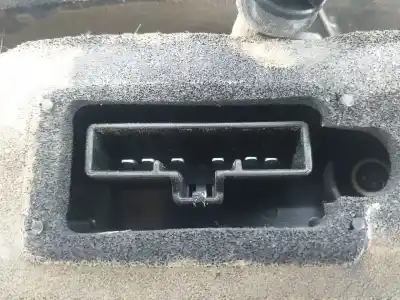 Автозапчасти б/у правый задний фонарь за ford focus c-max (cap) 1.8 tdci turbodiesel cat ссылки oem iam 2sk009504  2sk009504