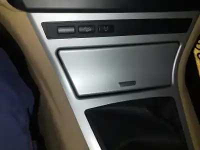 Peça sobressalente para automóvel em segunda mão cinzeiro por bmw x3 (e83) 2.0i referências oem iam 