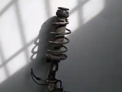 Автозапчастина б/у ПЕРЕДНІЙ ПРАВИЙ АМОРТИЗАТОР для SEAT IBIZA ST (6J8)  Посилання на OEM IAM 6R0413031F  6R0413031F