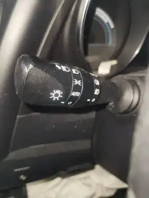 İkinci el araba yedek parçası isik kontrolü için toyota auris 1.8 16v (híbrido) oem iam referansları 