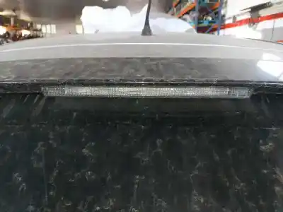 Second-hand car spare part central brake light for citroen c4 lim. collection oem iam references 