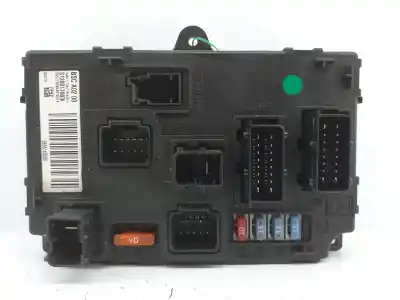 Pièce détachée automobile d'occasion BOÎTES À FUSIBLES pour PEUGEOT 407 SW  Références OEM IAM BSCA0200  BSCA0200