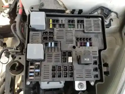 İkinci el araba yedek parçası röle/sigorta kutusu için volvo v60 familiar momentum oem iam referansları 