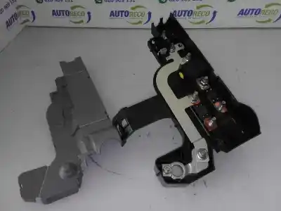 İkinci el araba yedek parçası röle/sigorta kutusu için volvo v60 familiar momentum oem iam referansları 32200086