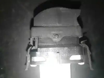Peça sobressalente para automóvel em segunda mão botão / interruptor elevador vidro dianteiro esquerdo por renault kangoo furgón compact professional referências oem iam 108273a  108273a
