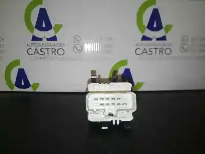 Peça sobressalente para automóvel em segunda mão botão / interruptor elevador vidro dianteiro esquerdo por renault kangoo furgón compact professional referências oem iam 108273a  108273a