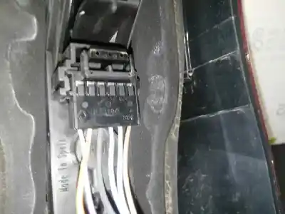 Автозапчасти б/у левый задний фонарь за renault megane ii familiar dynamique confort ссылки oem iam 8200142684  8200142684