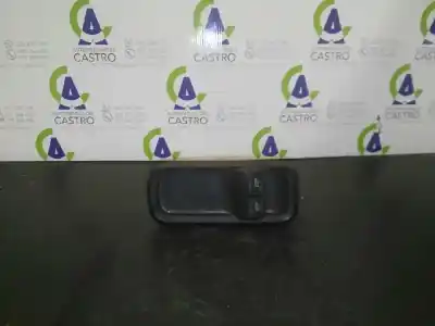 Tweedehands auto-onderdeel LINKER VOORRUIT SCHAKELAAR voor FORD FIESTA (CB1)  OEM IAM-referenties 8A6T14A132AC 8A6T14A132AC 1547736