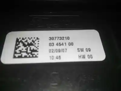 Peça sobressalente para automóvel em segunda mão botão / interruptor elevador vidro dianteiro esquerdo por volvo s40 berlina 2.0 d momentum referências oem iam 30773210