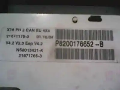 Pezzo di ricambio per auto di seconda mano PANNELLO DEGLI STRUMENTI per RENAULT KANGOO (F/KC0)  Riferimenti OEM IAM 8200176652  