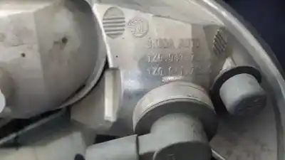 Peça sobressalente para automóvel em segunda mão farol / projetor de nevoeiro direito por skoda octavia berlina (1z3) trend referências oem iam 1z0941700c