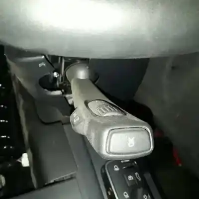 Peça sobressalente para automóvel em segunda mão comutador de piscas  por volvo xc60 kinetic 2wd referências oem iam 31456045