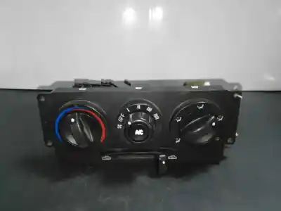 Peça sobressalente para automóvel em segunda mão comando de sofagem (chauffage / ar condicionado)  por kia rio 1.3 cat referências oem iam   100404