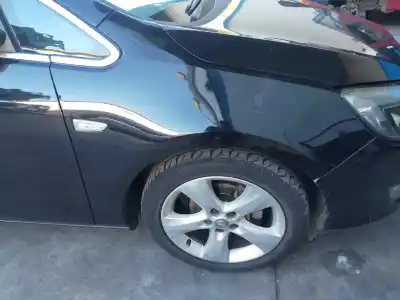 Автозапчасти б/у переднее правое крыло за opel astra j lim. 1.6 16v cat ссылки oem iam 