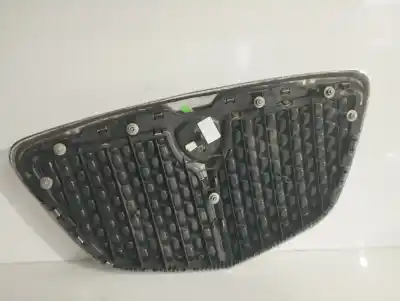 Second-hand car spare part front grille for lancia ypsilon (402) 1.2 cat oem iam references   
