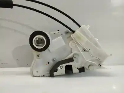 Pezzo di ricambio per auto di seconda mano serratura porta anteriore sinistra per toyota prius (nhw30) plug-in hybrid advance riferimenti oem iam   