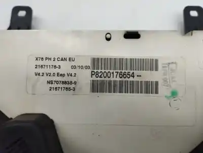 Автозапчастина б/у панель інструментів для renault kangoo (f/kc0) alize посилання на oem iam 8200176654  8200176654