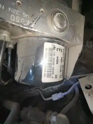 Peça sobressalente para automóvel em segunda mão abs por volvo s40 berlina 1.6 d momentum referências oem iam 10020602264