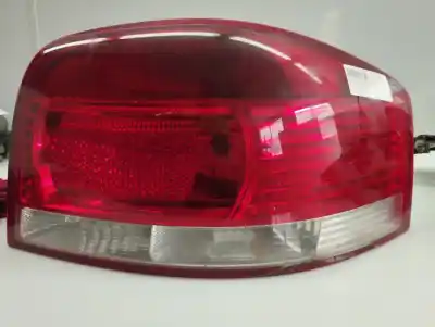 Автозапчастина б/у правий ліхтар для audi a3 (8p) 2.0 fsi ambition посилання на oem iam 8p0945096  