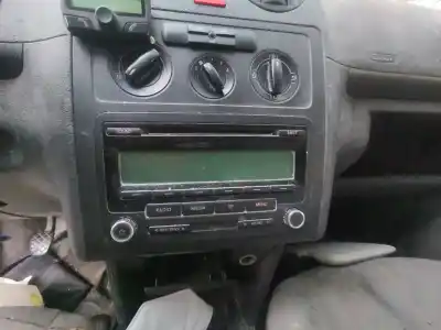 Автозапчастина б/у аудіо система / радіо cd для volkswagen caddy ka/kb (2k) furg. посилання на oem iam 1k0035186aa
