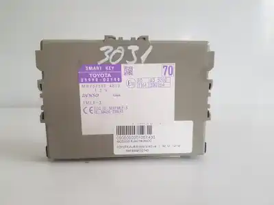 Peça sobressalente para automóvel em segunda mão módulo eletrônico por toyota auris hybrid active referências oem iam 8999002140