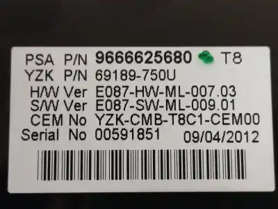 Peça sobressalente para automóvel em segunda mão quadrante por peugeot 5008 access referências oem iam 9666625680  