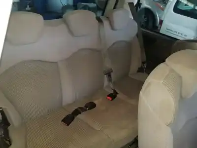 Pièce détachée automobile d'occasion jeu de siège intérieur complet pour peugeot 807 2.0 hdi cat (rhk / dw10uted4) références oem iam   