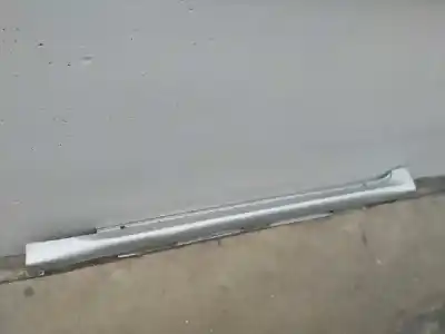 Автозапчастина б/у бічна сподниця для lexus is200 (ds2/is2) * посилання на oem iam   