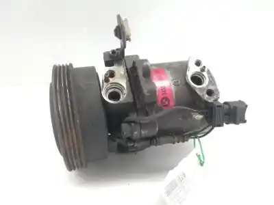 Pièce détachée automobile d'occasion COMPRESSEUR DE CLIMATISATION pour BMW SERIE 3 BERLINA (E36)  Références OEM IAM 64528390228  64528390228