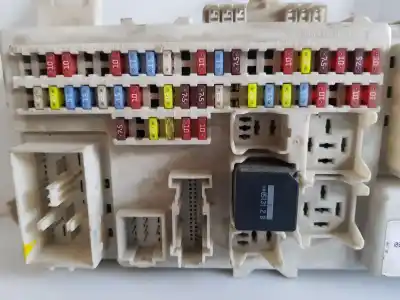 Second-hand car spare part fuse box unit for ford focus c-max (cap) 1.6 tdci cat oem iam references 3m5t14014 4m5t14a073 3m5t14014