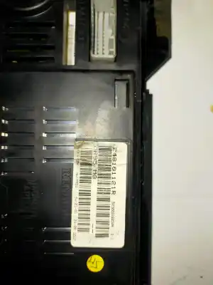 Peça sobressalente para automóvel em segunda mão quadrante por renault scenic ii confort expression referências oem iam 248101121r  jr95mg