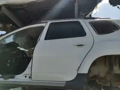 Автозапчасти б/у задняя левая дверь за dacia duster laureate 4x2 ссылки oem iam 