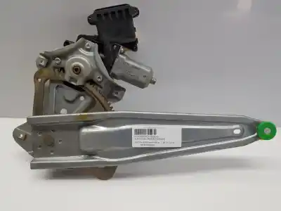 Peça sobressalente para automóvel em segunda mão elevador de vidros traseiro direito por toyota auris hybrid active referências oem iam 8570202020