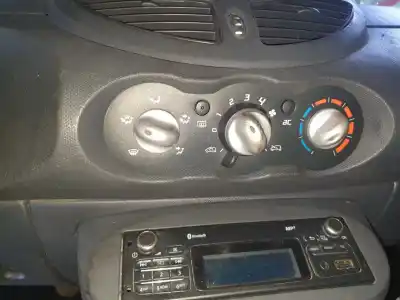 Pezzo di ricambio per auto di seconda mano controllo riscaldamento / aria condizionata per renault twingo emotion riferimenti oem iam 