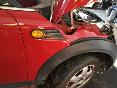 Peça sobressalente para automóvel em segunda mão guarda-lamas dianteiro direito por bmw mini (r56) cooper referências oem iam 