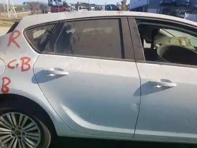 Автозапчастина б/у двері задні праві для opel astra j lim. selective посилання на oem iam 