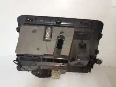 Автозапчастина б/у бардачок для audi q7 (4l) 3.0 tdi v6 advance quattro (176kw) посилання на oem iam 3b0959782a  