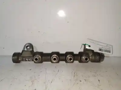İkinci el araba yedek parçası ENJEKTÖR RAMPASI için OPEL INSIGNIA BERLINA  OEM IAM referansları 0445214221  983963
