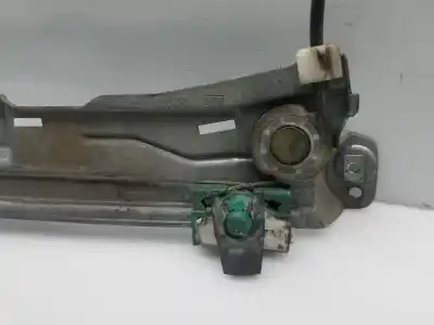 Peça sobressalente para automóvel em segunda mão elevador de vidros dianteira esquerda por renault clio iii 1.2 referências oem iam 