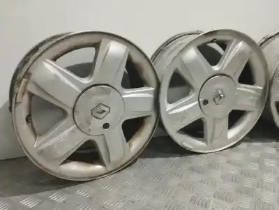 Автозапчастина б/у комплект коліс для renault clio ii fase ii (b/cb0) authentique посилання на oem iam 8200081358  8200081358