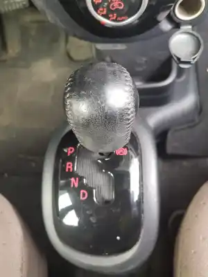 Peça sobressalente para automóvel em segunda mão botão da alavanca de velocidades por citroen c-zero high line referências oem iam 