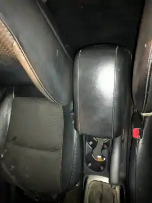 Pezzo di ricambio per auto di seconda mano bracciolo centrale per hyundai i30 classic riferimenti oem iam 