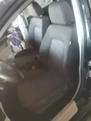 Peça sobressalente para automóvel em segunda mão ASSENTO DIANTEIRO ESQUERDO por KIA CEE´D  Referências OEM IAM   