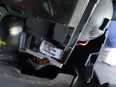 Автозапчастина б/у УПРАВЛІННЯ СВІТЛОМ для DACIA DOKKER  Посилання на OEM IAM 255670736R  E11811140