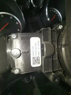 Peça sobressalente para automóvel em segunda mão comutador de piscas  por opel astra j lim. cosmo referências oem iam 20941129